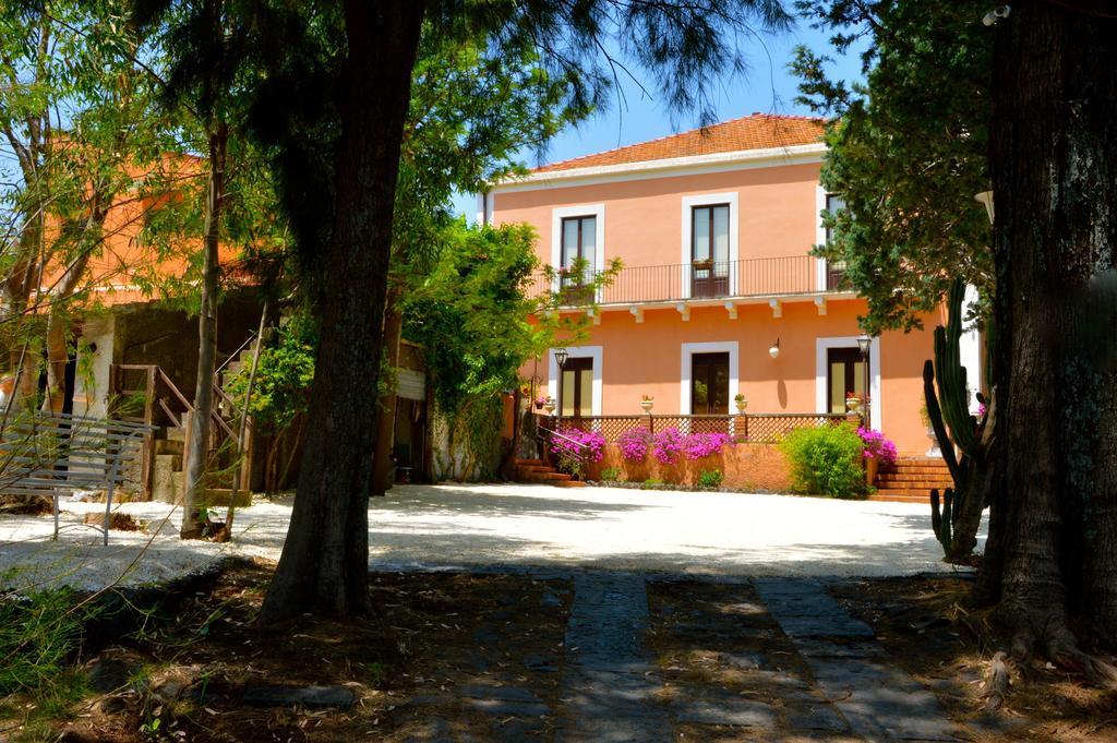 Villa Bonaccorso - Antica E Maestosa Villa Con Piscina Ai Piedi Dell'Etna Viagrande Bagian luar foto